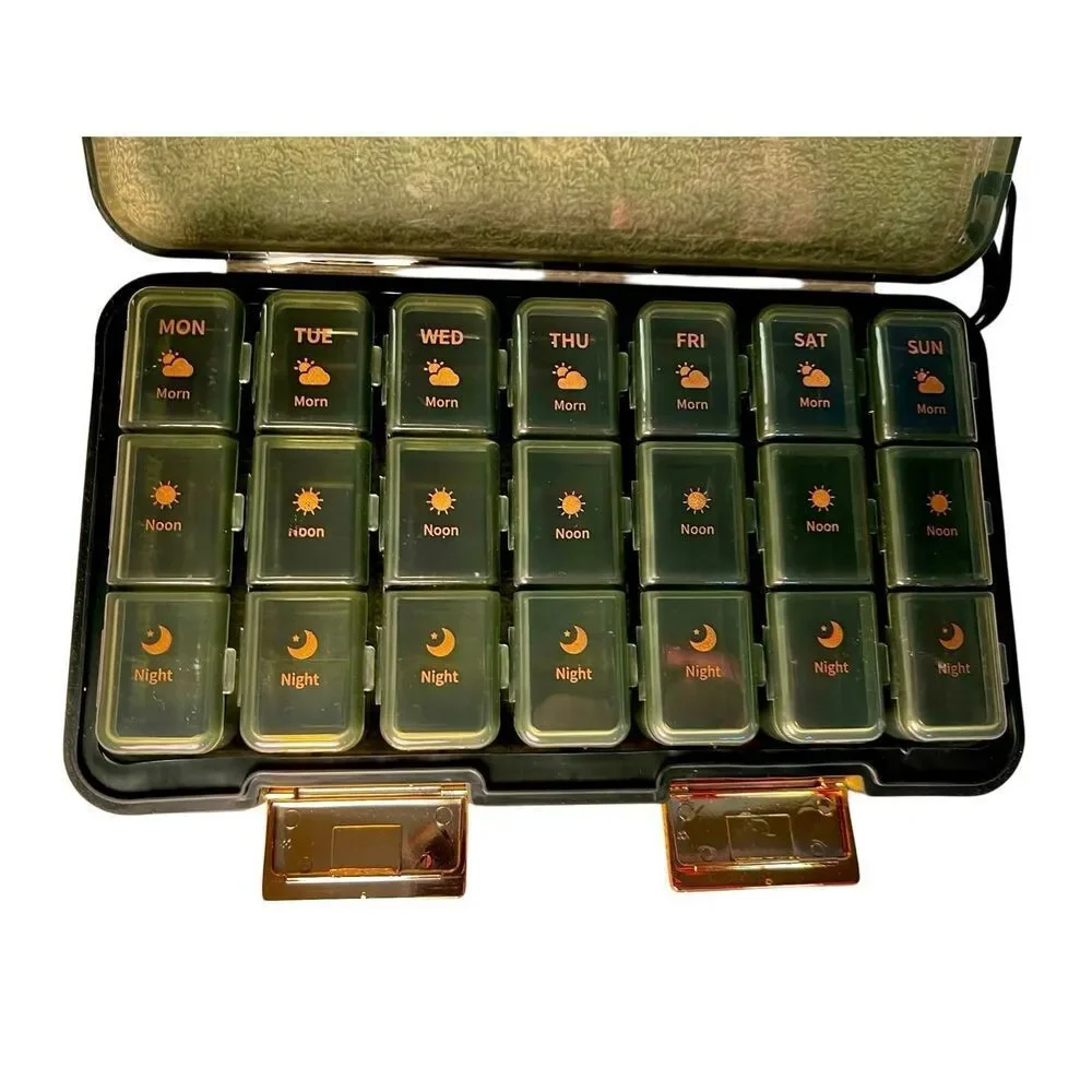 7 Days 21 Grids Portable Travel Kit Classification Medicine Box, Green W Gold